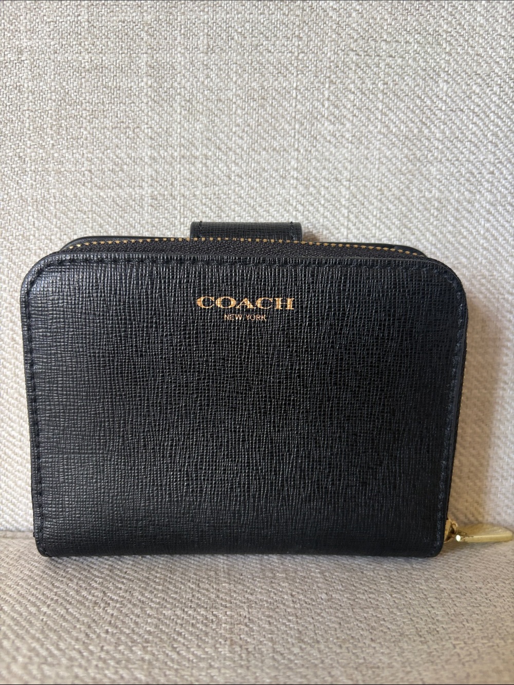 Coach Black Leather Zip Card Holder Wallet with Gold Logo